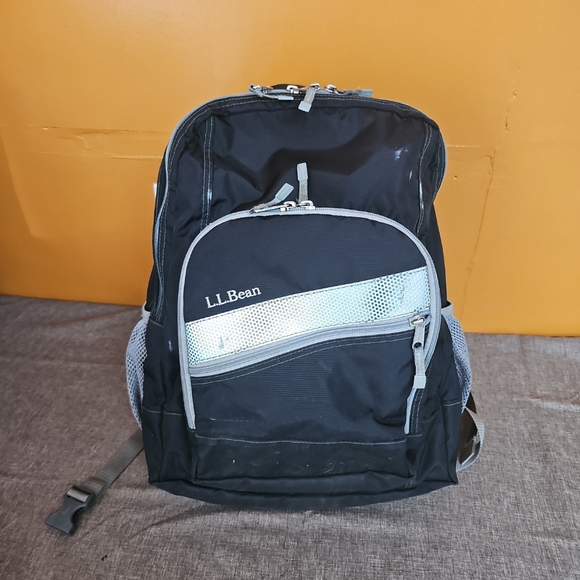 LL Bean Backpack - Picture 1 of 9